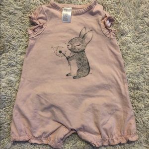 H&M bunny sleep and play